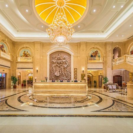 Vienna International Hotel Yantai Changjiang Road Xingyi Square Branch Eksteriør bilde