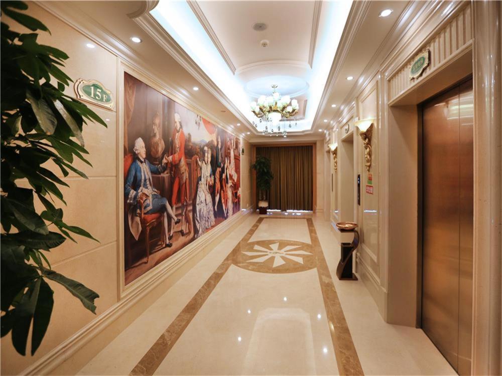 Vienna International Hotel Yantai Changjiang Road Xingyi Square Branch Eksteriør bilde